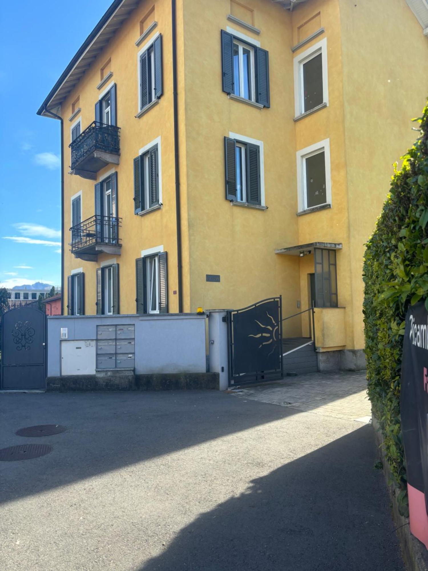 Small Apartments In Lamone Exteriér fotografie